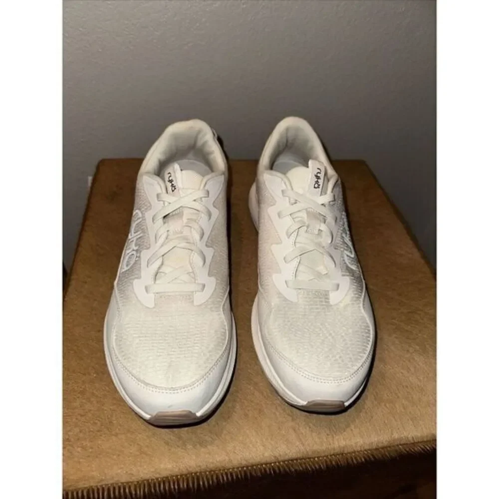 RYKA FREEHAND Walking Shoes men's 11‎ Woman's 13. Wore 1X.
